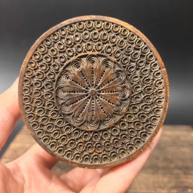 Chinese Retro Carved Metal Jew - Vintage Collectible Jewelry review and price