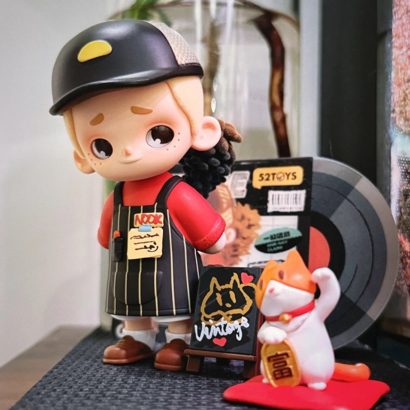 52toys Nook In Vintage Store S - Vintage Collectible Toy Store review and price